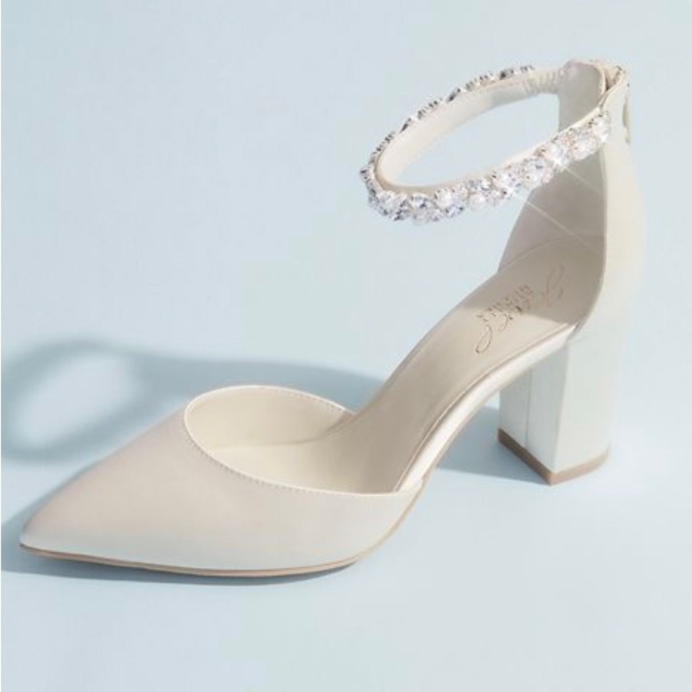 Jewel Bagdley Mischka Ivory satin bridal wedding shoes